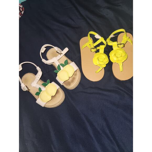 Janie & Jack 2 x kids girls sandals 6 i 7 - Picture 1 of 1